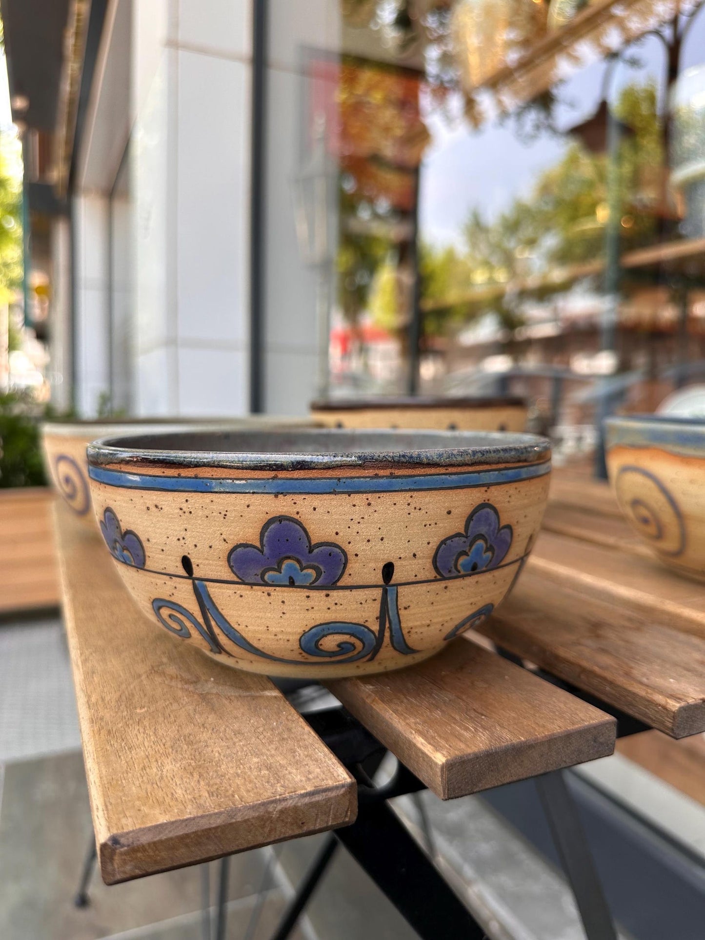 Stoneware Bowl – Blue Floral Rosette