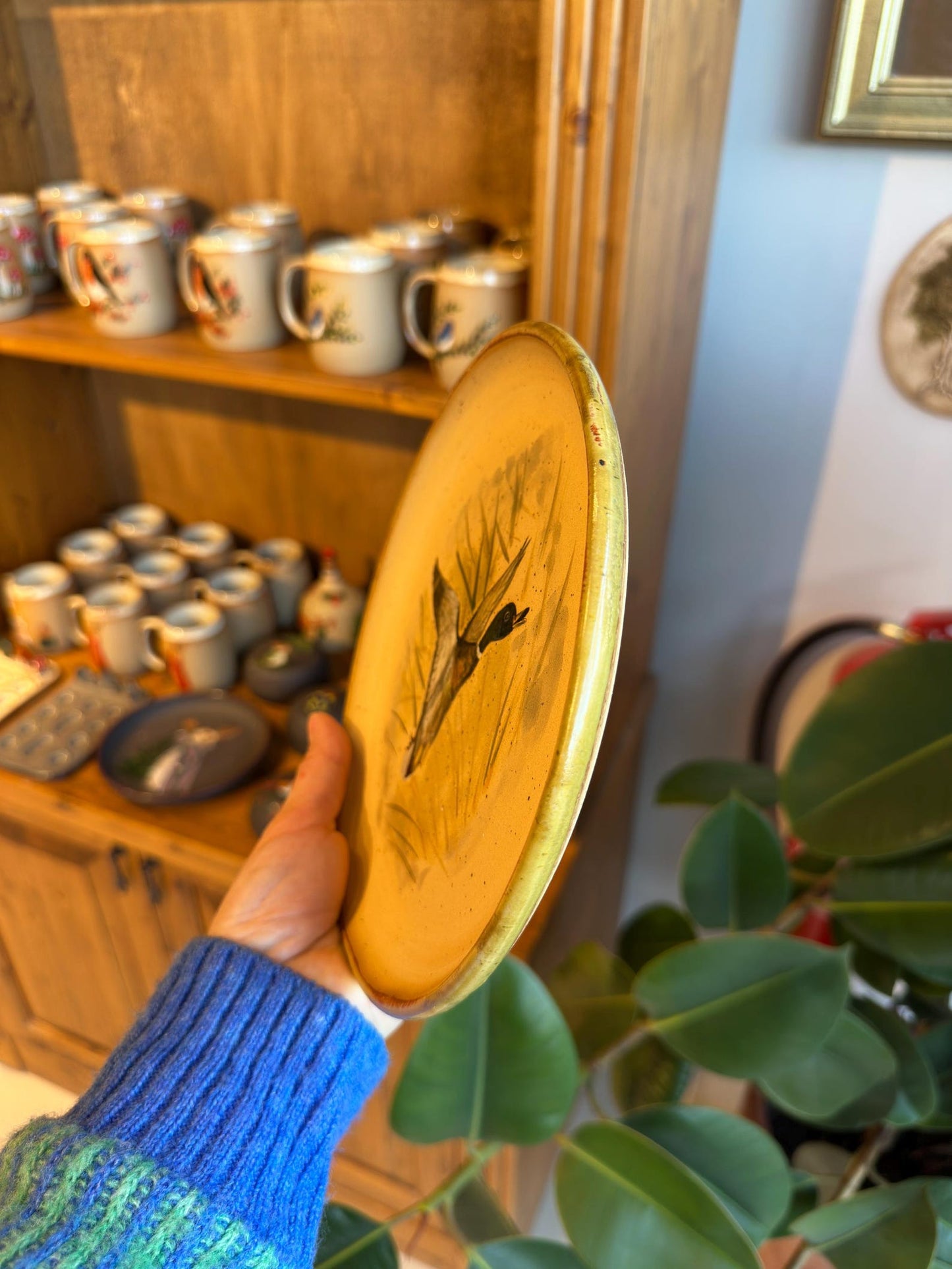 Stoneware Plate – Mallard Duck in Flight, Reed Grass