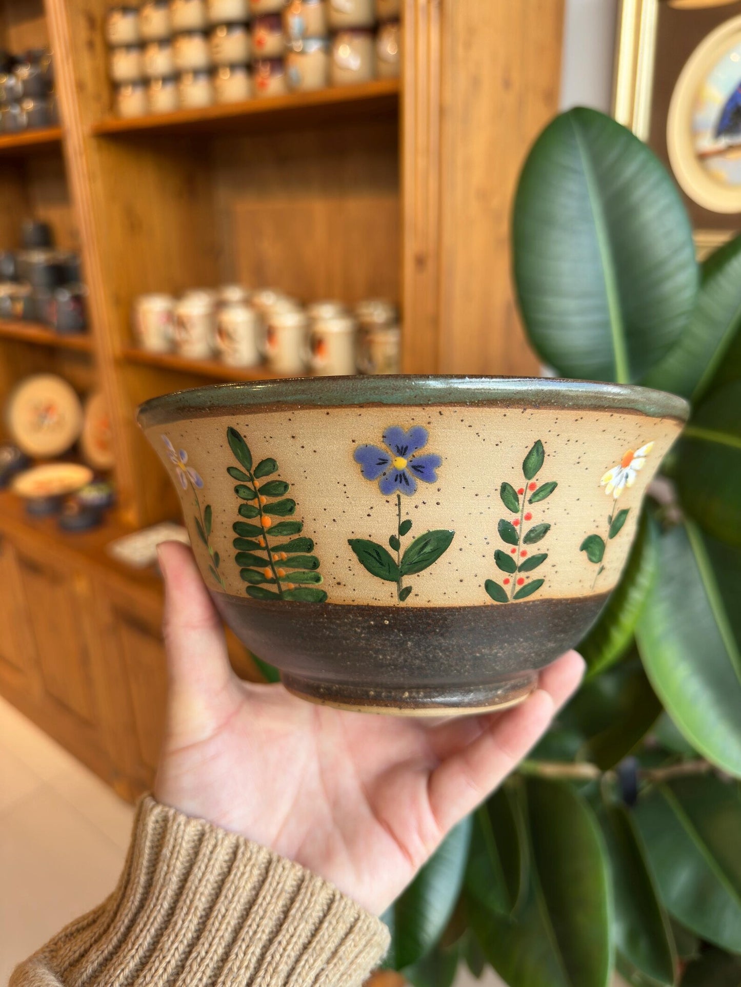 Stoneware Bowl – Blue Pansy and Berry Sprig